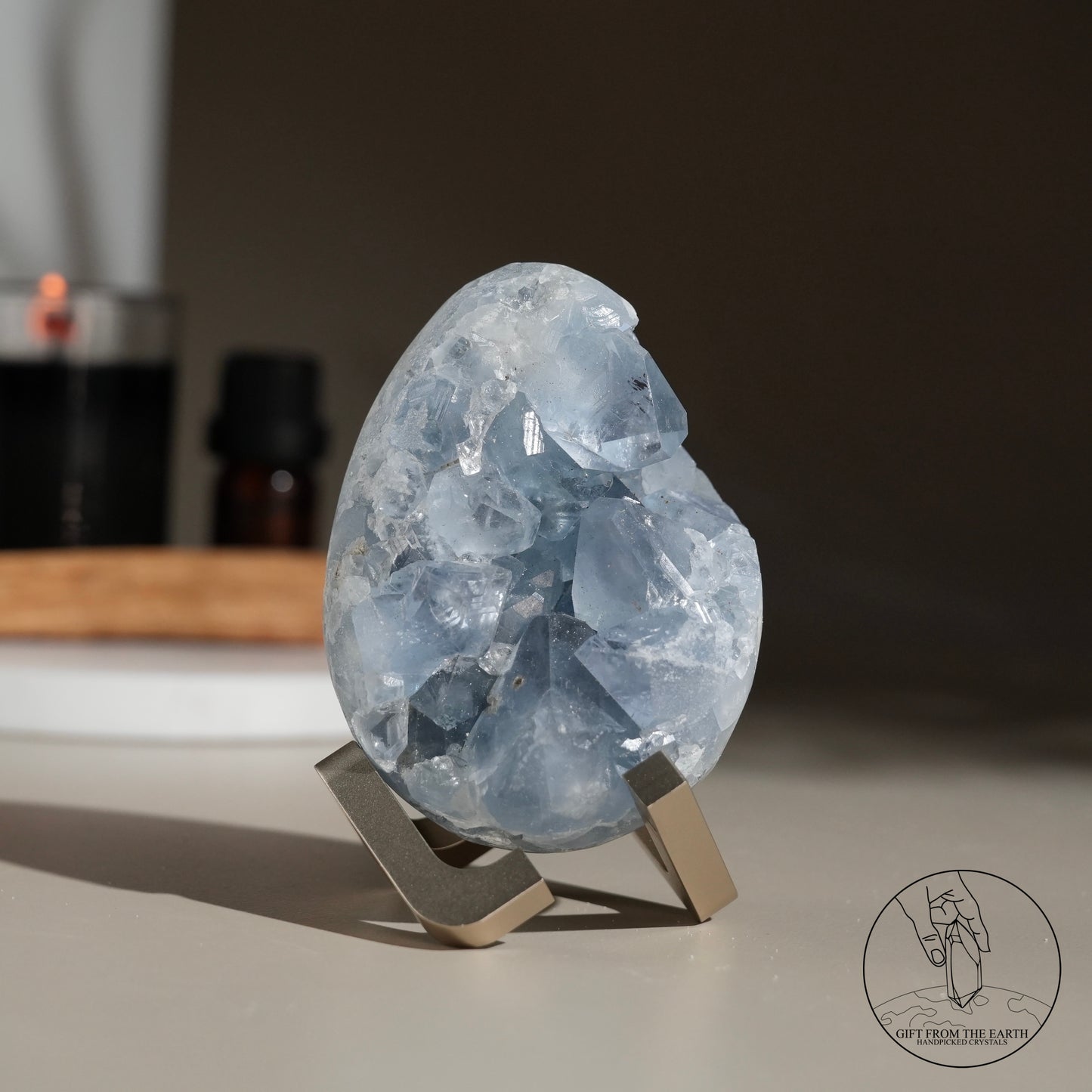 Egg-shaped celestite