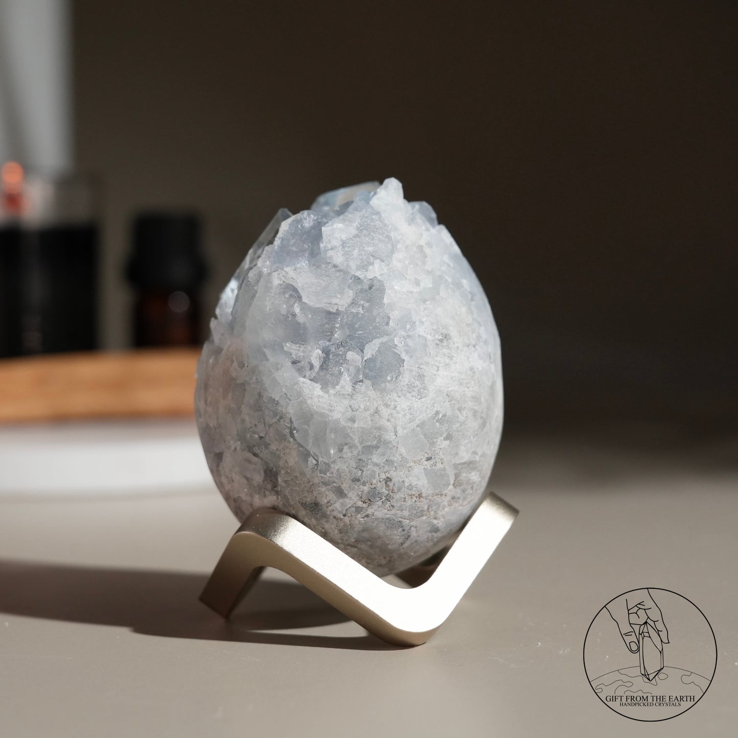 Egg-shaped celestite