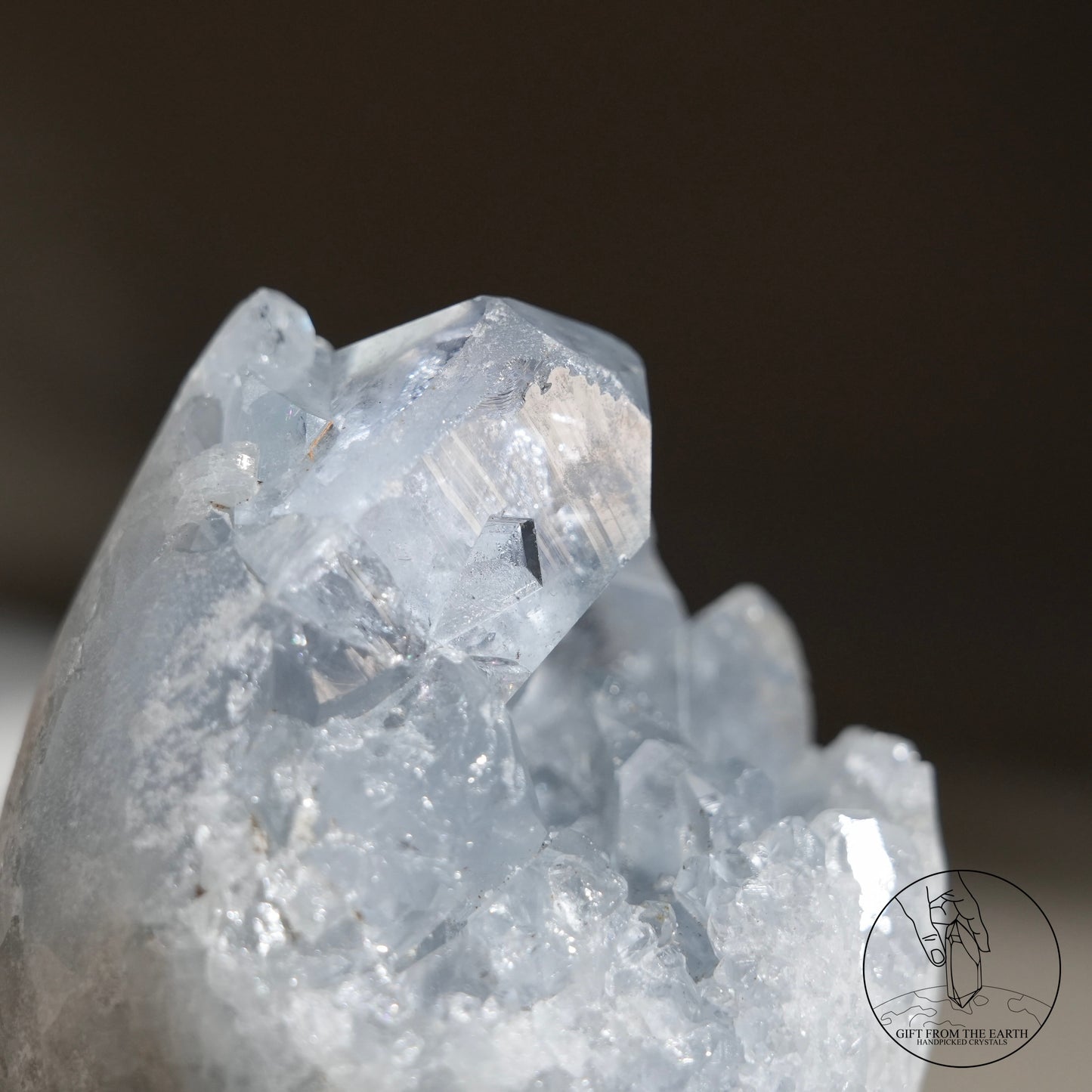 Egg-shaped celestite