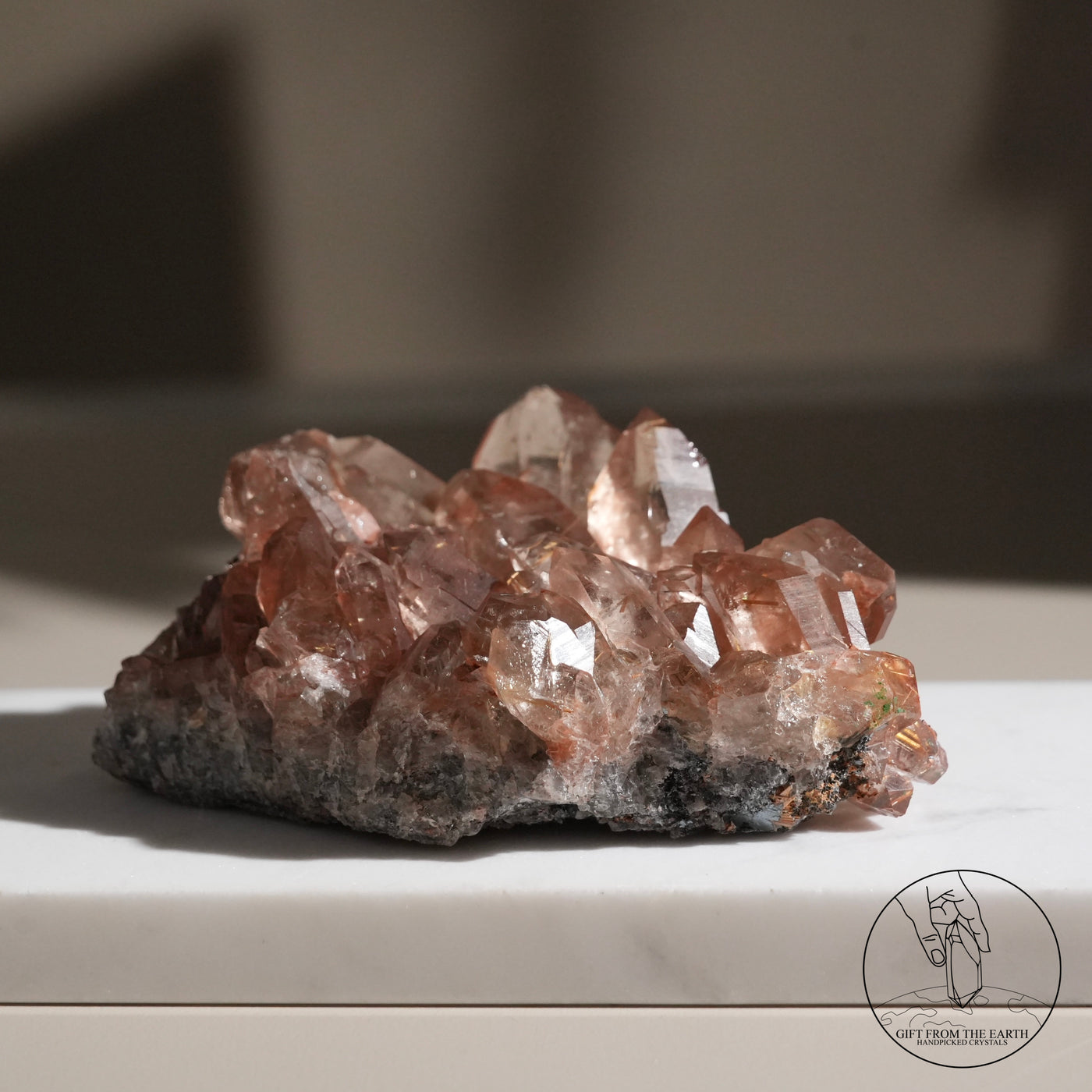 金鈦晶簇