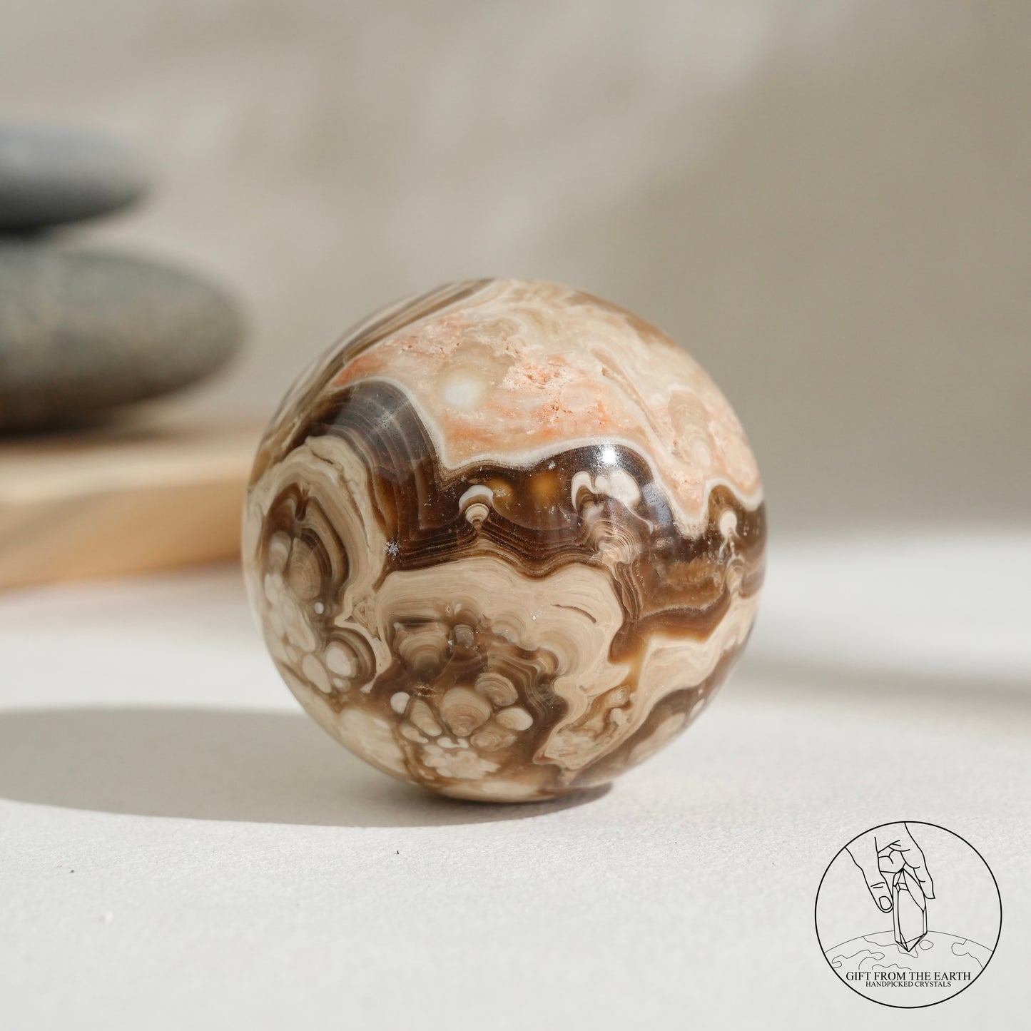 朱古力方解石球