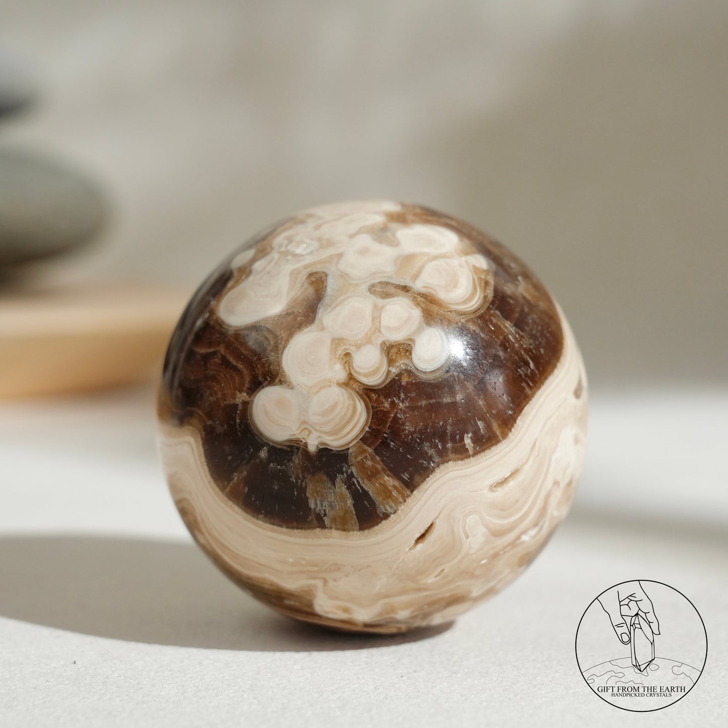 朱古力方解石球