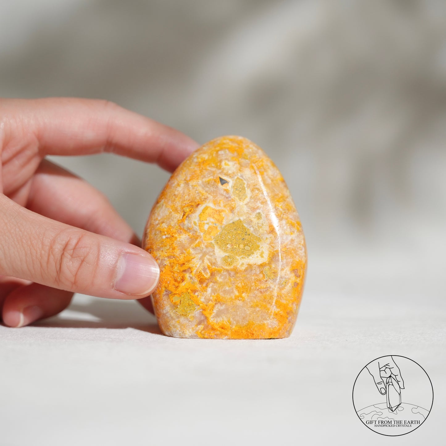 大黃蜂碧玉隨形