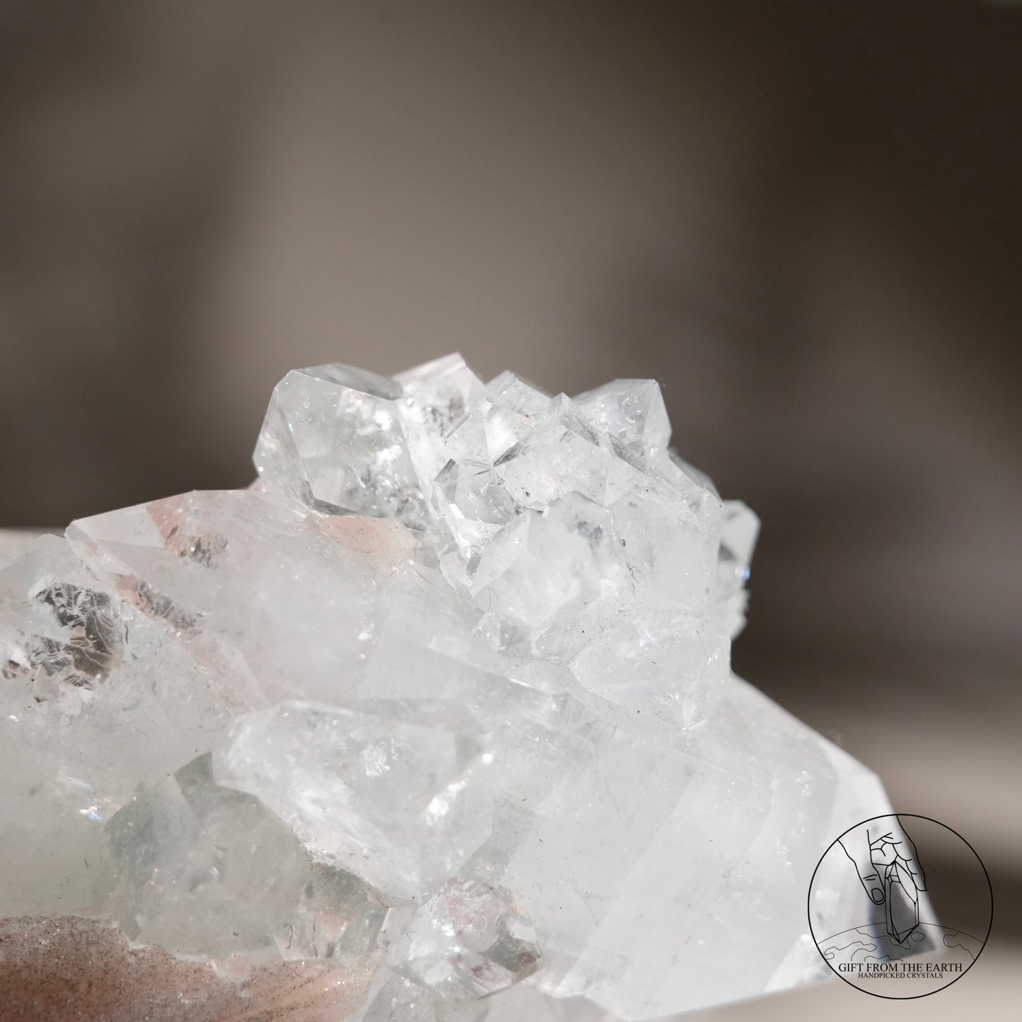 Diamond apophyllite stilbite