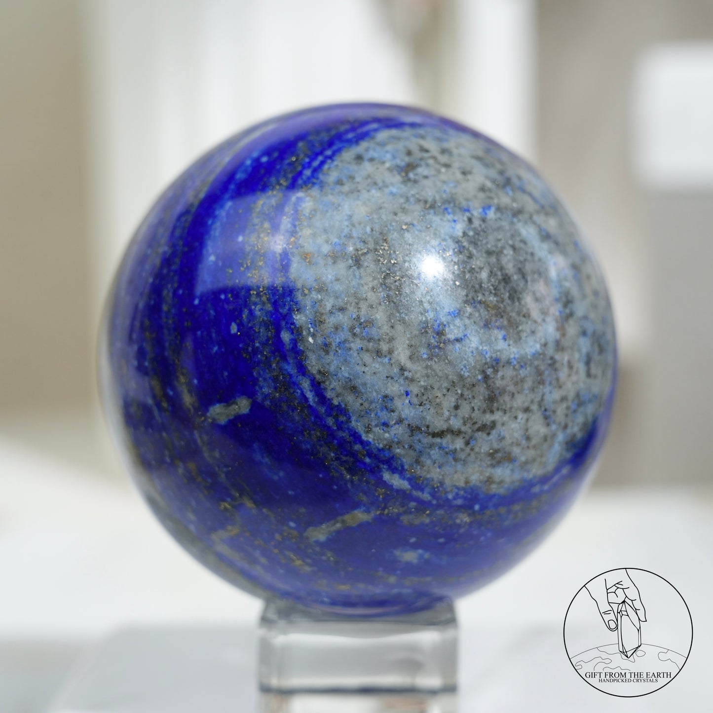 Lapis lazuli sphere