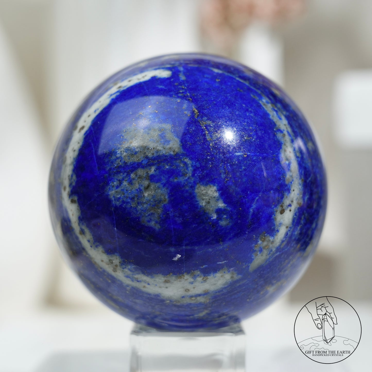 Lapis lazuli sphere