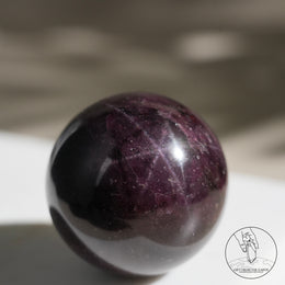 星光石榴石球
