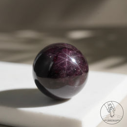 星光石榴石球
