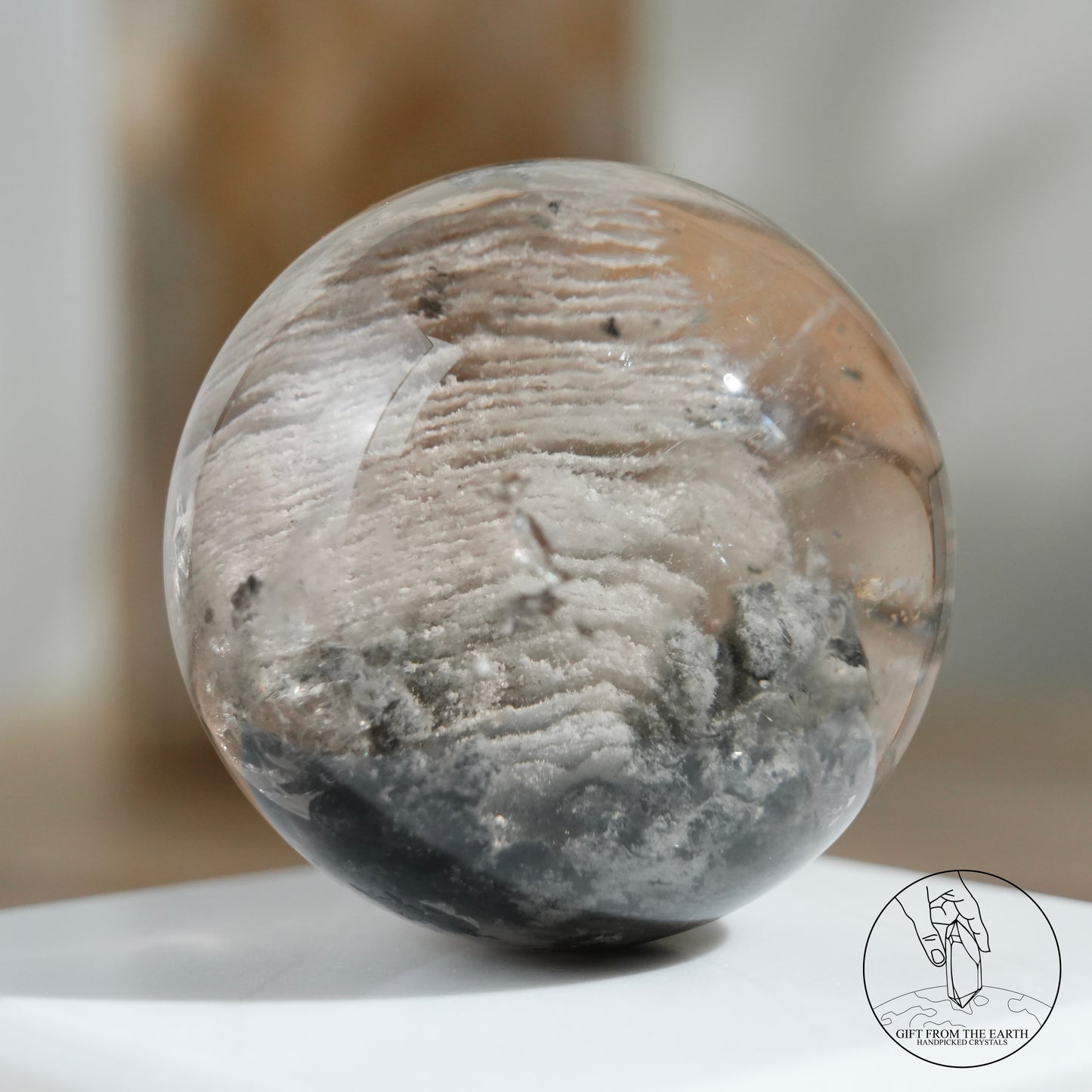 Red-green phantom sphere