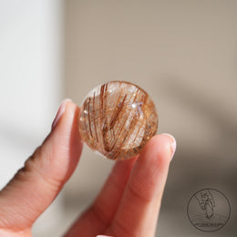 金髮晶球