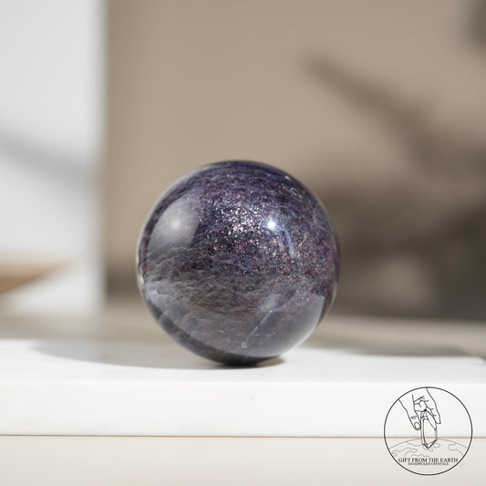 Iolite with stberry quartz sphere