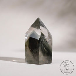 綠幽靈水晶柱