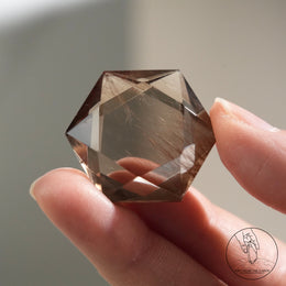 金紅髮晶大衛星