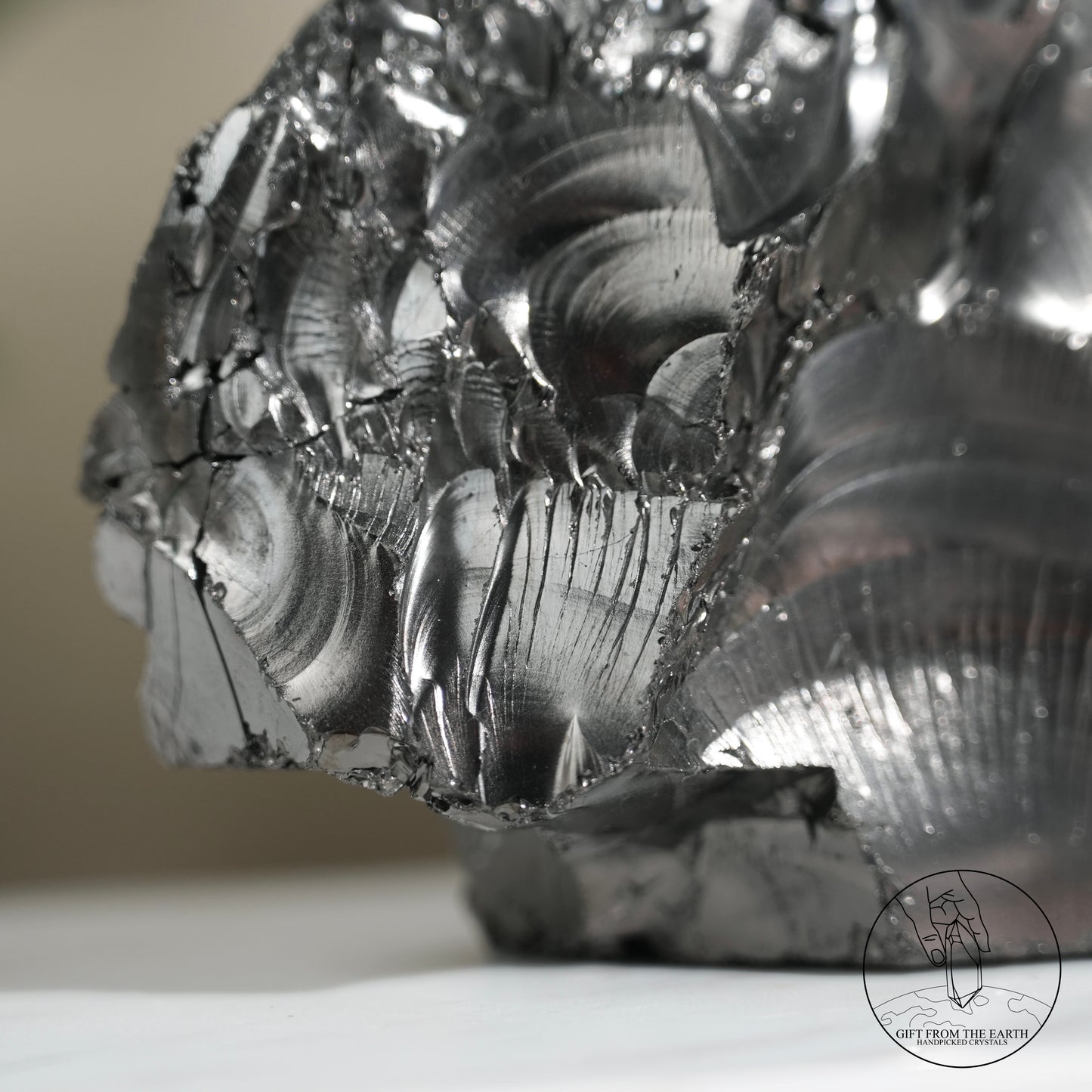 Colombian carbon-included quartz 