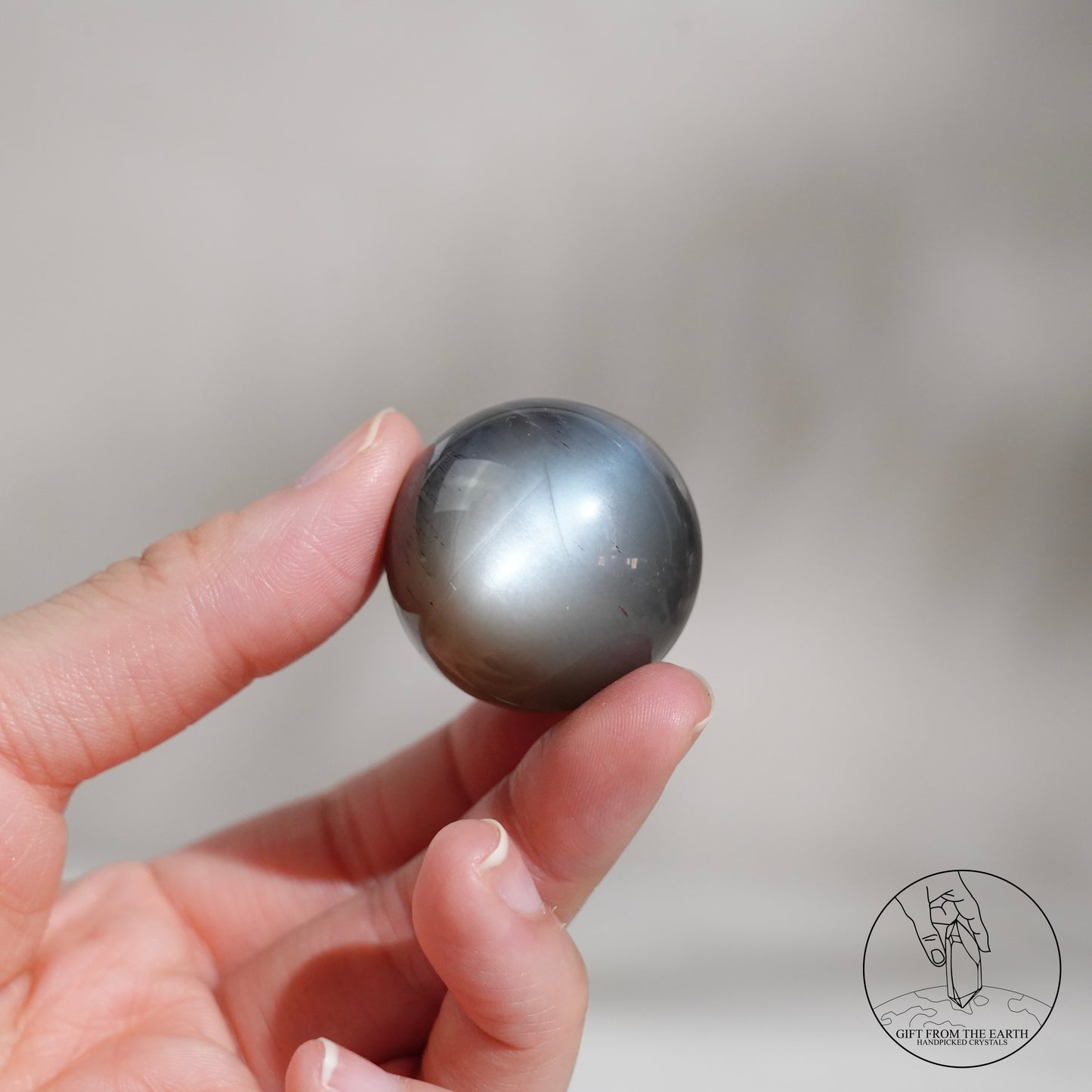 Black sunstone sphere