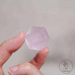 粉晶大衛星