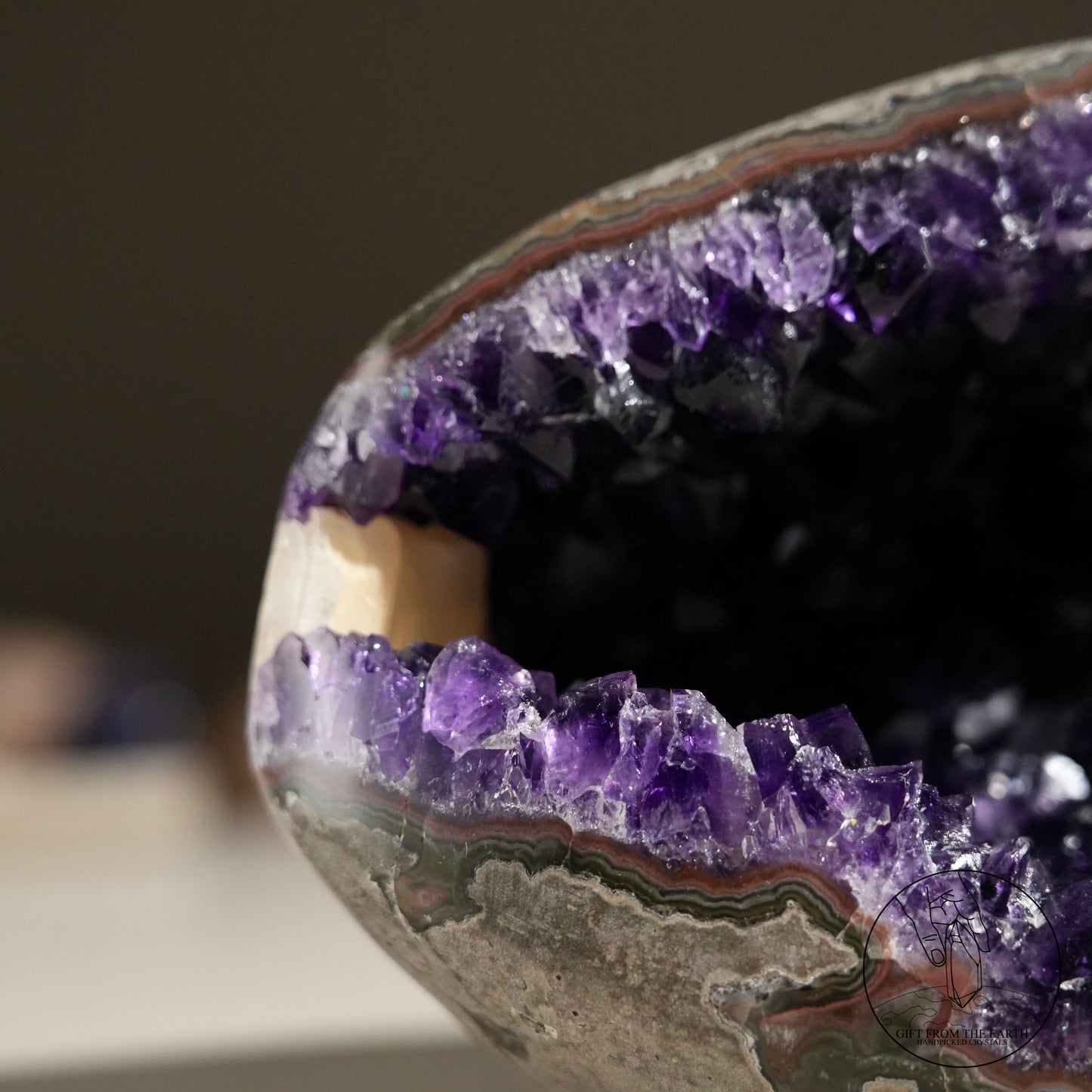 Amethyst geode