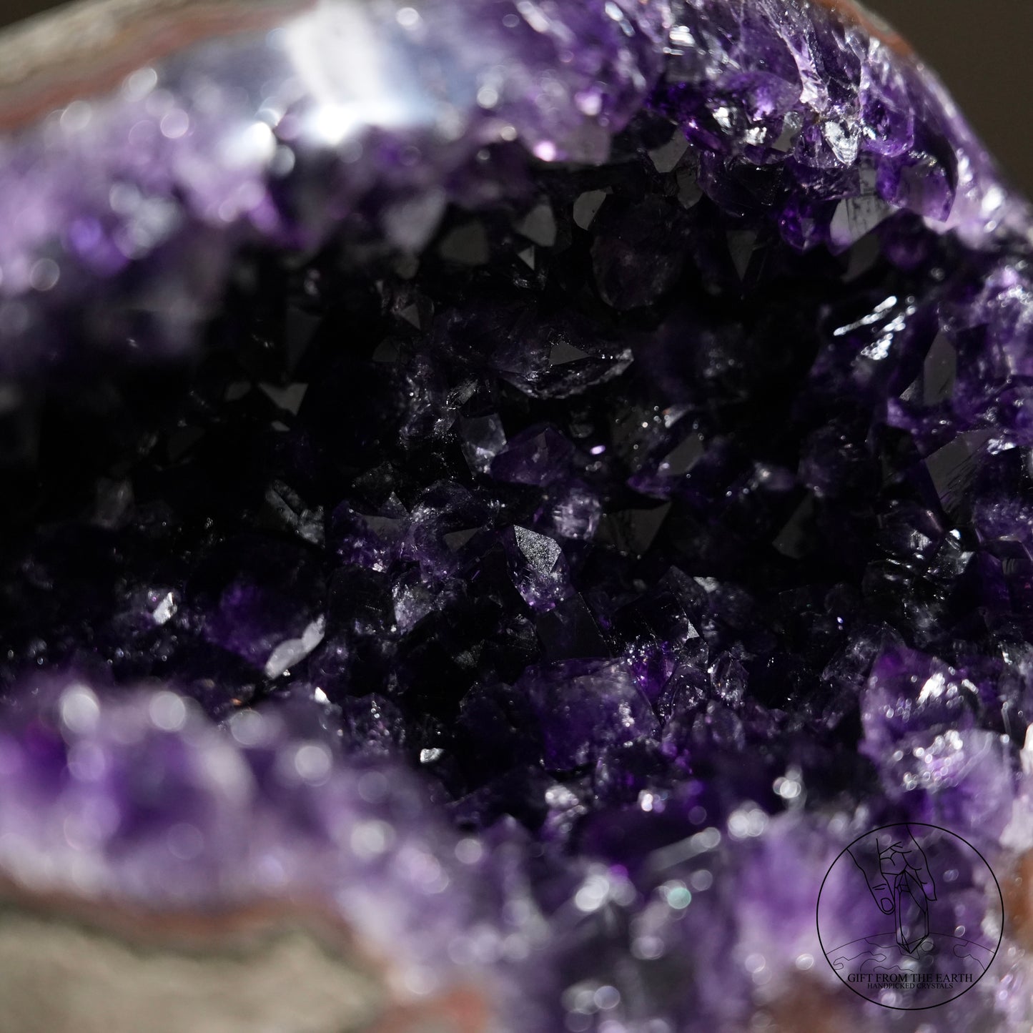 Amethyst geode