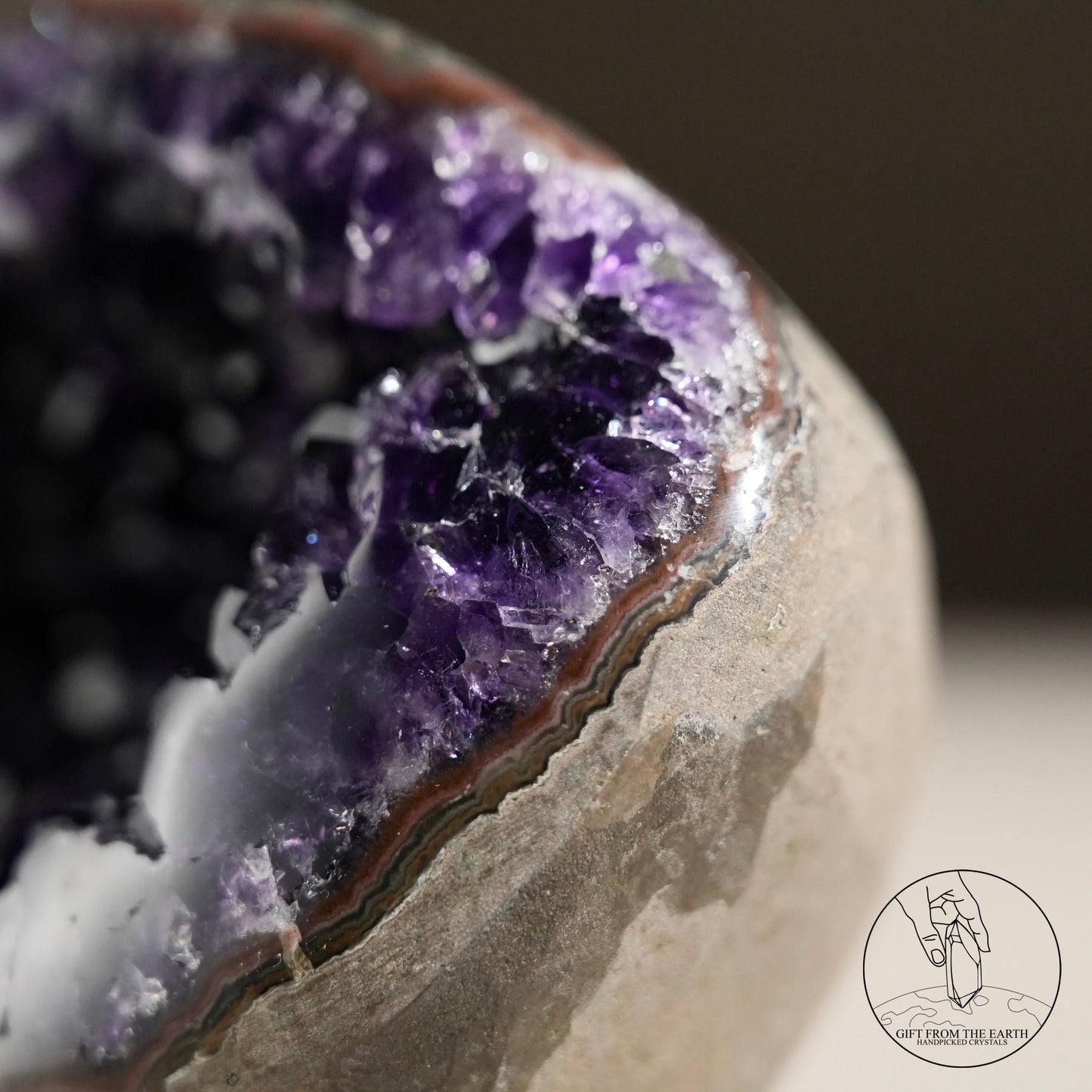 Amethyst geode