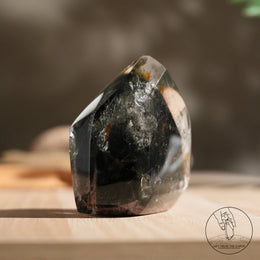金字塔紅綠幽靈水晶柱