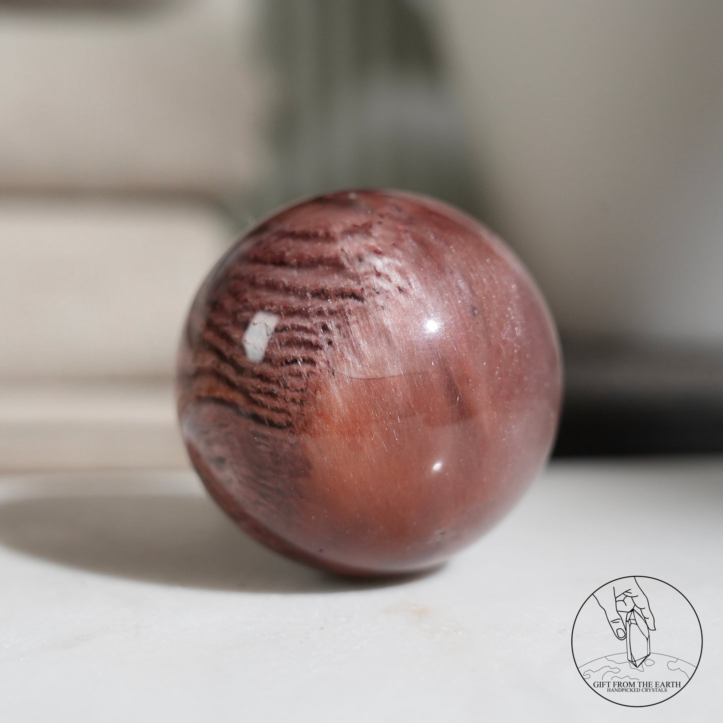 粉紅兔毛水晶球粉幽靈共生