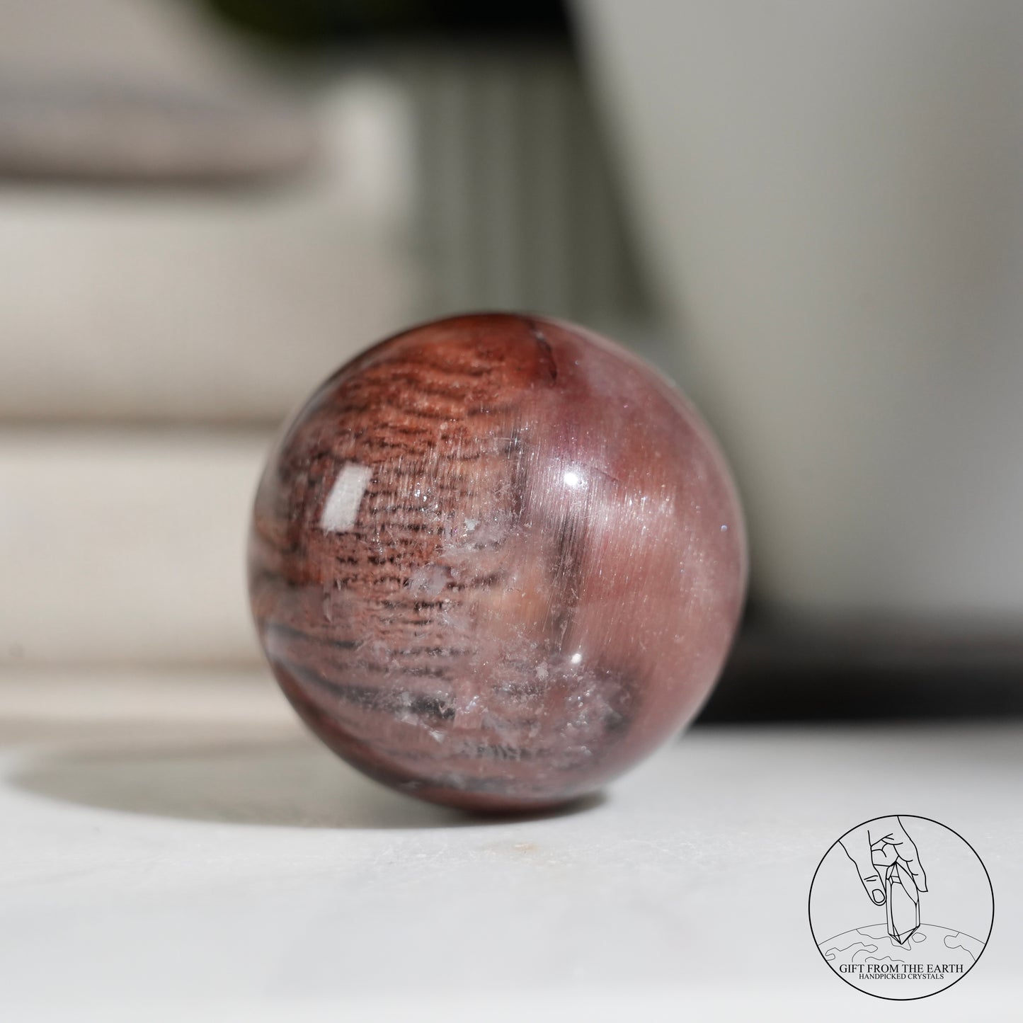 粉紅兔毛水晶球粉幽靈共生