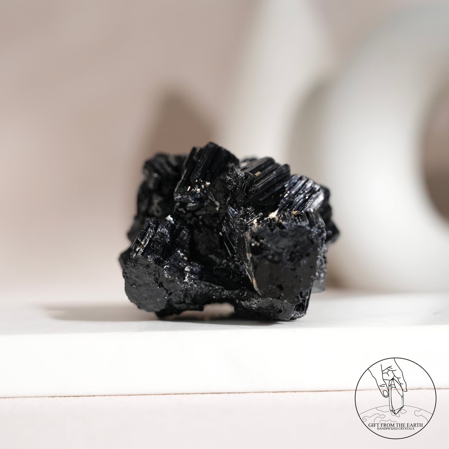 莫桑比克亮面黑碧璽原石白水晶共生