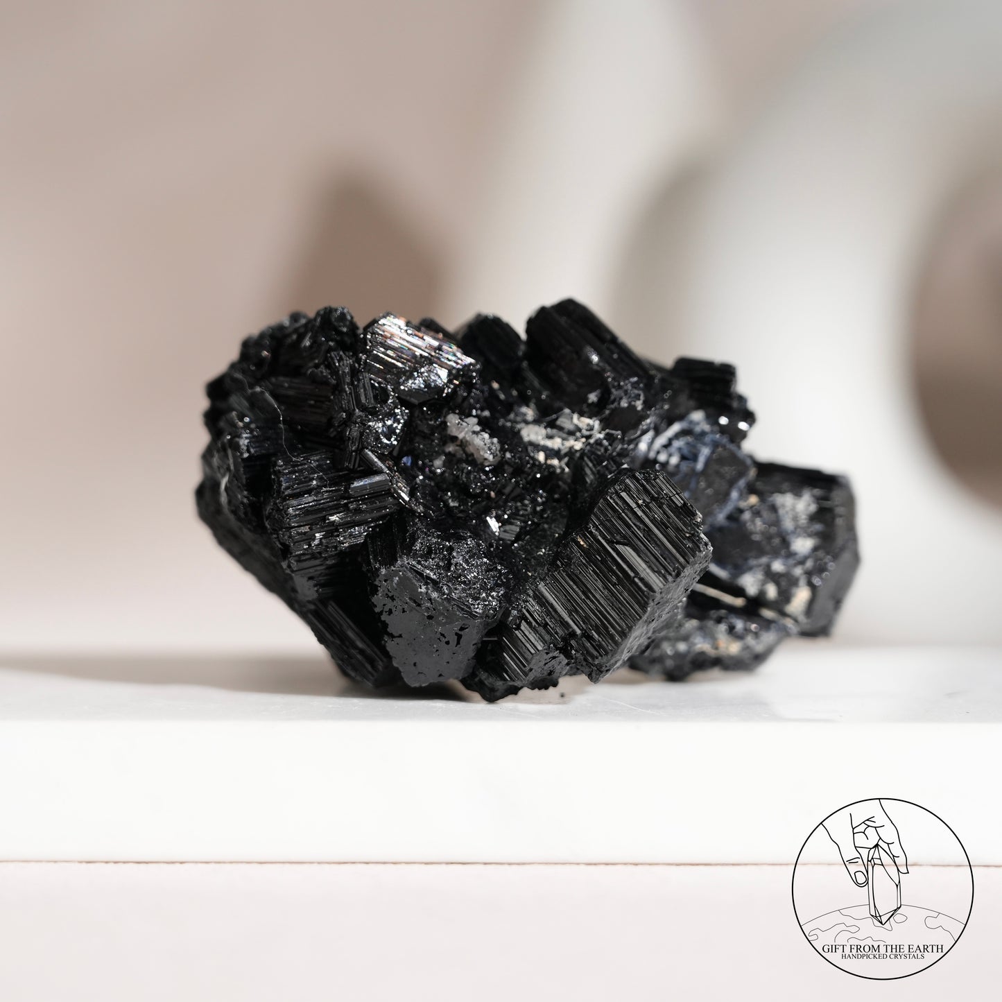 莫桑比克亮面黑碧璽原石白水晶共生