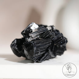 莫桑比克亮面黑碧璽原石白水晶共生