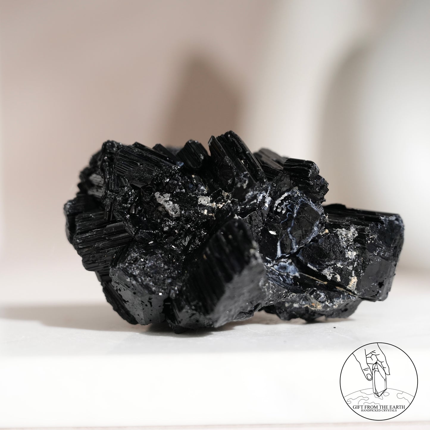 莫桑比克亮面黑碧璽原石白水晶共生