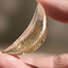 金髮晶月亮