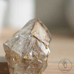 黃泥骸骨水晶