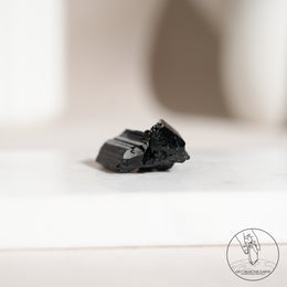 莫桑比克亮面黑碧璽原石