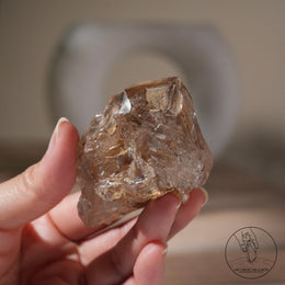 黃泥骸骨水晶