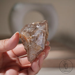 黃泥骸骨水晶