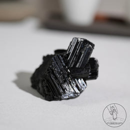 莫桑比克亮面黑碧璽原石