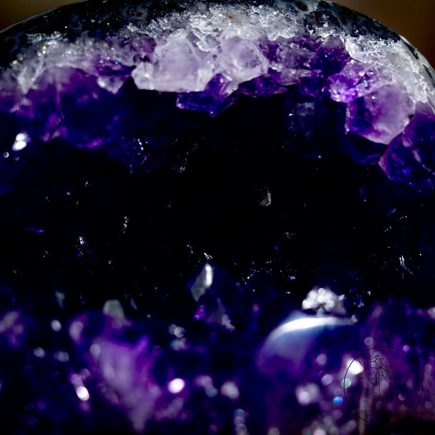 Amethyst geode