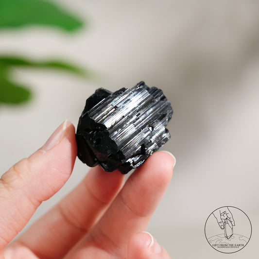 莫桑比克亮面黑碧璽原石