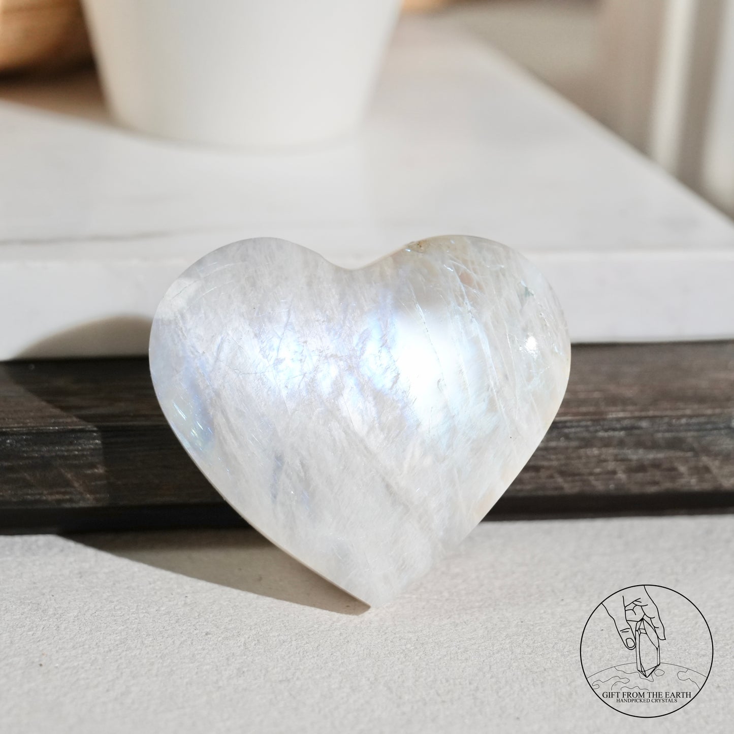 坦桑尼亞白月光石心