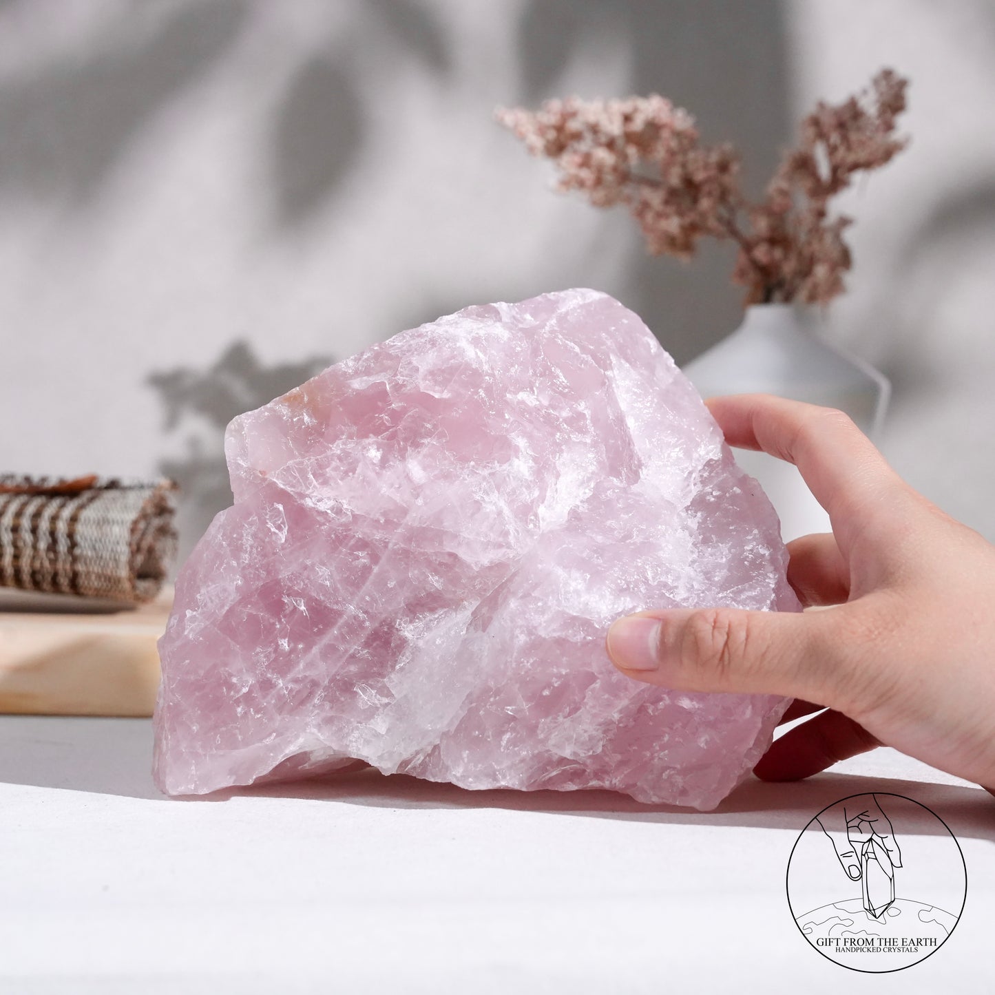 馬達加斯加粉晶原石