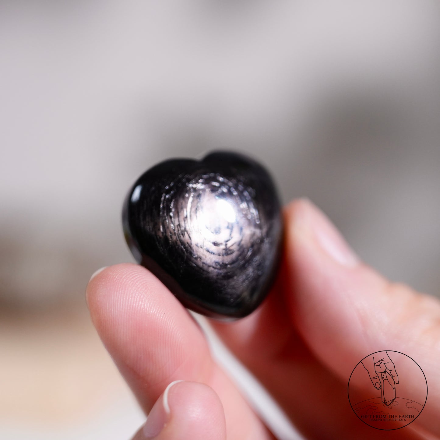 Sphene (Titanite) heart (Wealth Stone)