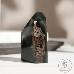 綠幽靈水晶柱