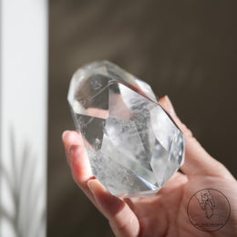 多面切割雙尖白水晶
