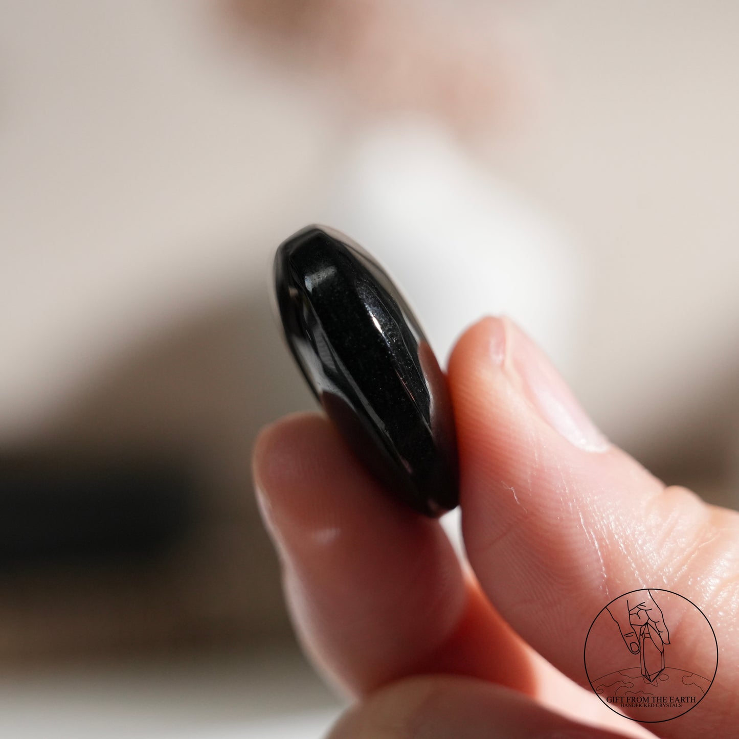 Sphene (Titanite) heart (Wealth Stone)