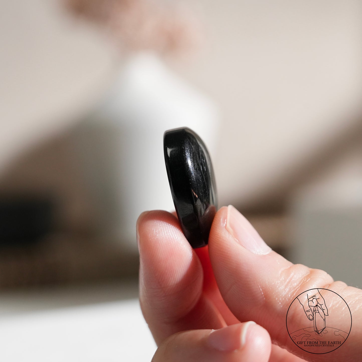 Sphene (Titanite) heart (Wealth Stone)