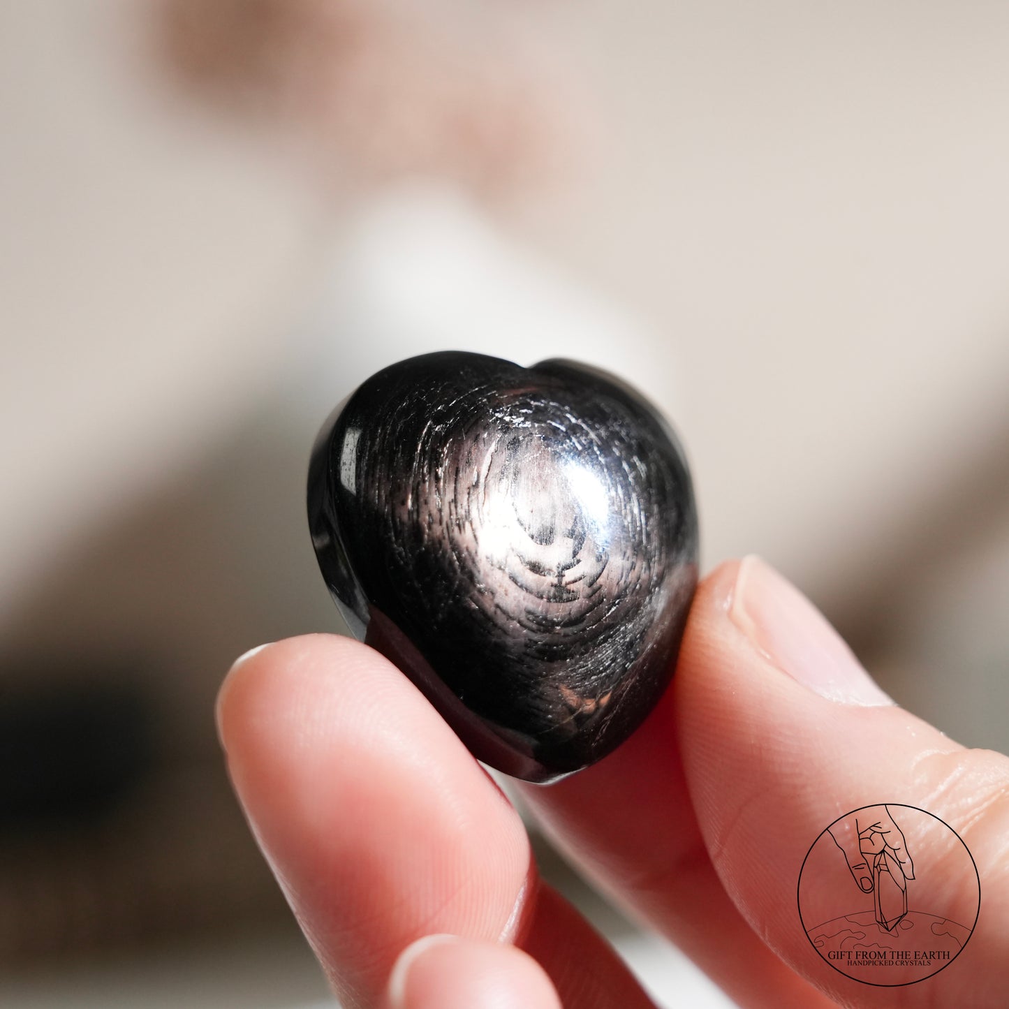 Sphene (Titanite) heart (Wealth Stone)