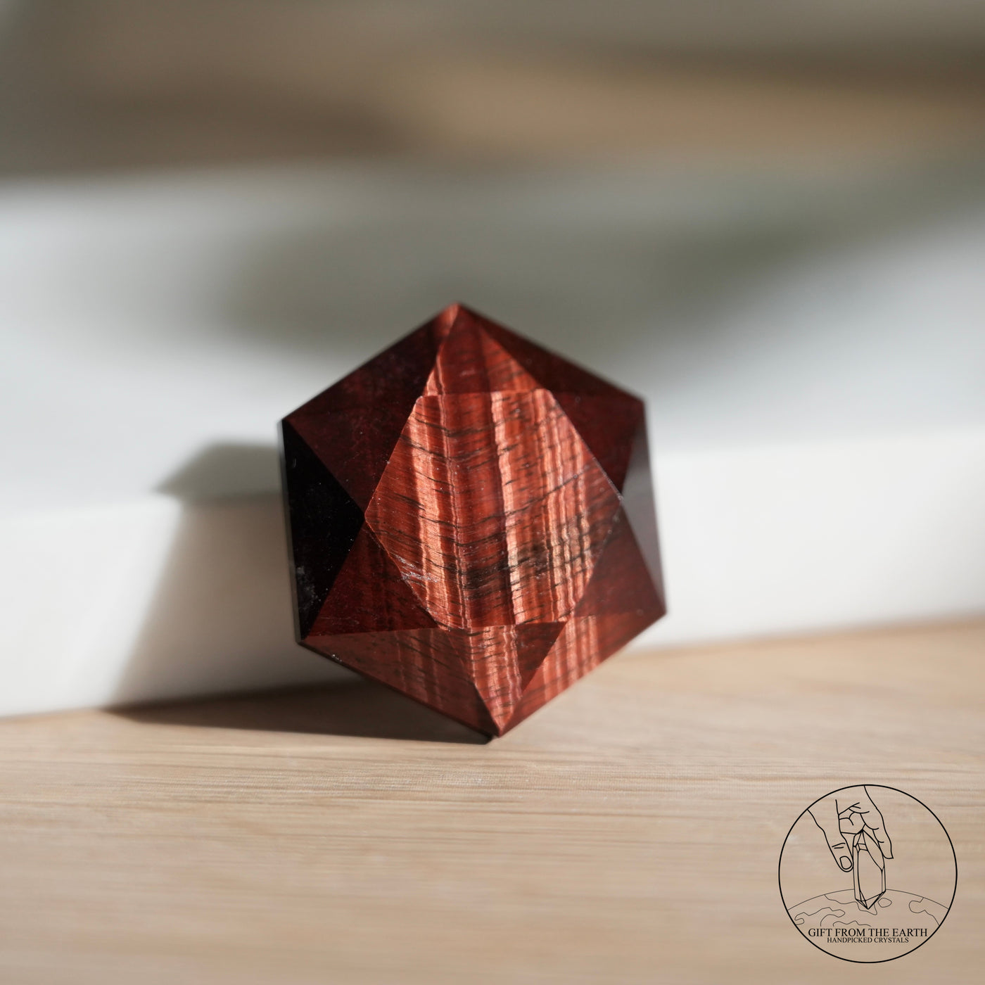 紅虎眼石大衛星
