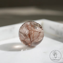 金髮晶球