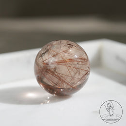 金髮晶球