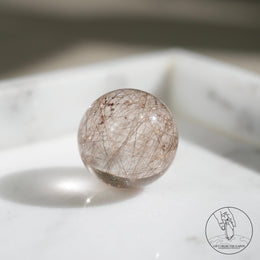 金髮晶球